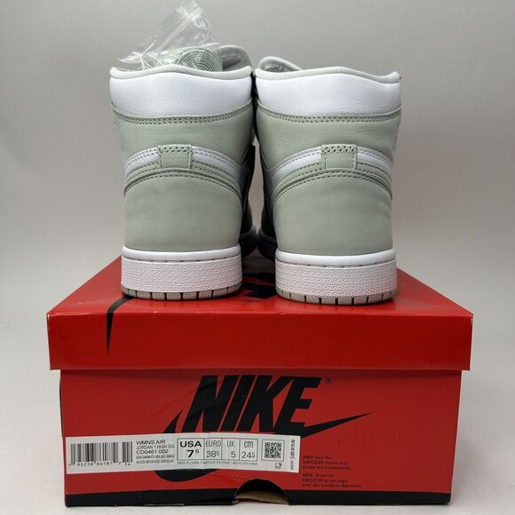 Nike Air Jordan 1 Retro High OG WMNS “Seafoam” 2023 - Picture 4 of 4